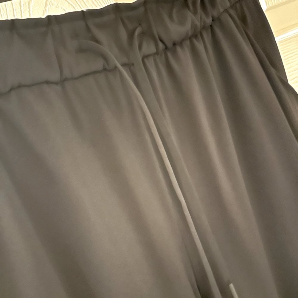 Black - Lululemon Stretch 7/8 High-Rise pant size 14